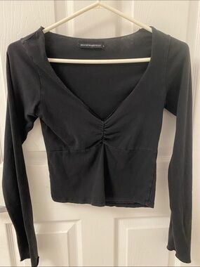 Brandy Melville Black Long Sleeve V-Neck Ruched Top